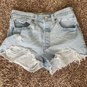 Levi jean shorts